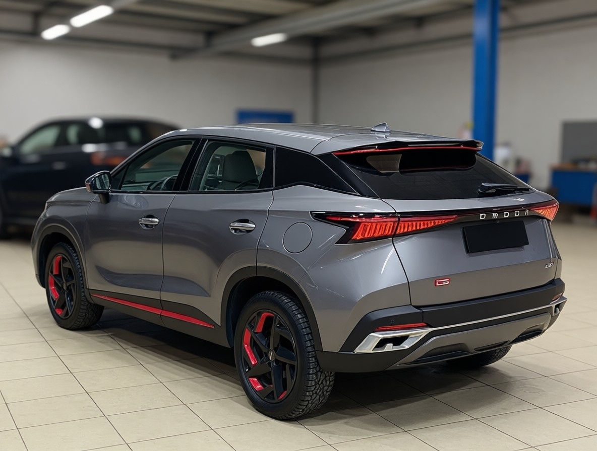 Omoda C5 после схода-развала в автотехцентре