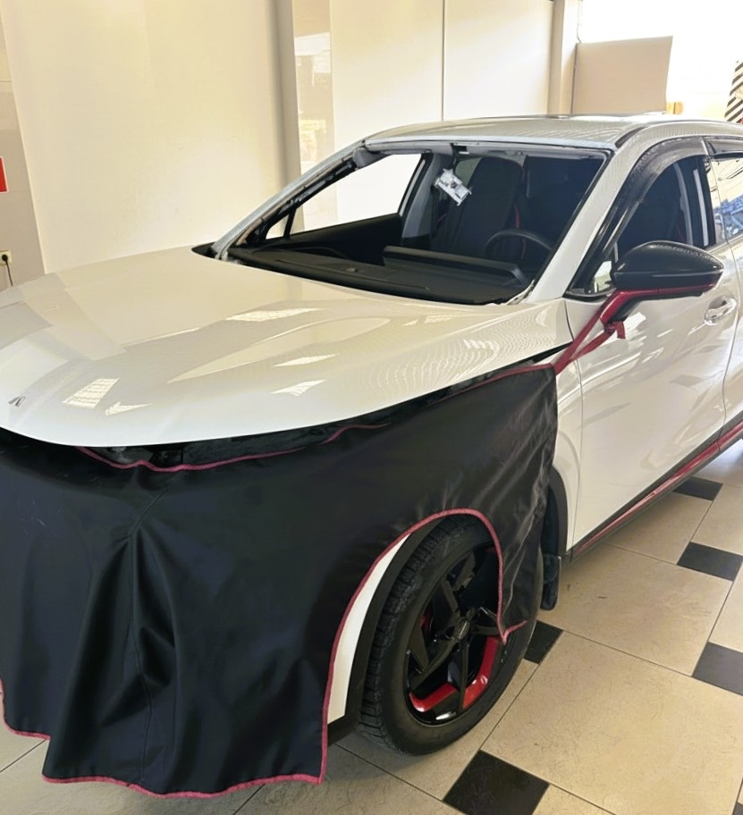 Замена лобового стекла Omoda C5
